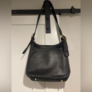 VINTAGE COACH LEGACY ZIP 9966 BLACK LEATHER CROSSBODY SHOULDER BAG BRASS POCKETS